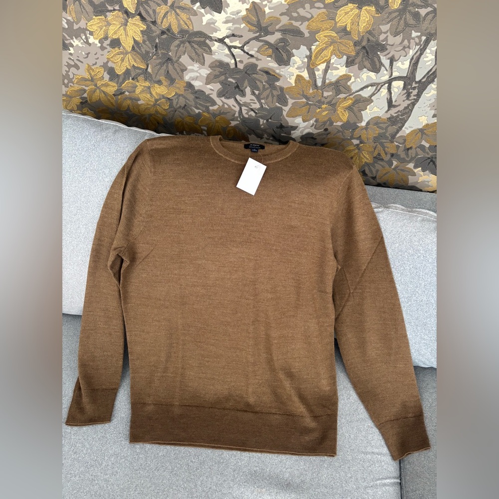 J.Crew Medium Men’s Wool Blend, Brown-Like Color (READ DESCRIPTION)